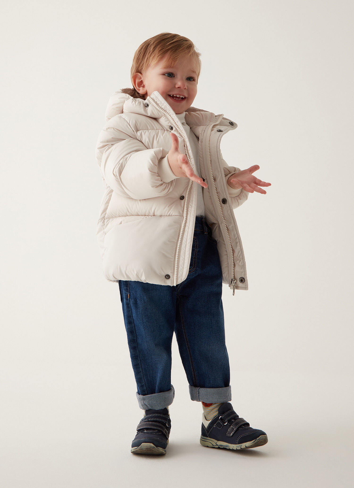 Unisex down jacket with hood 6 - 36 months