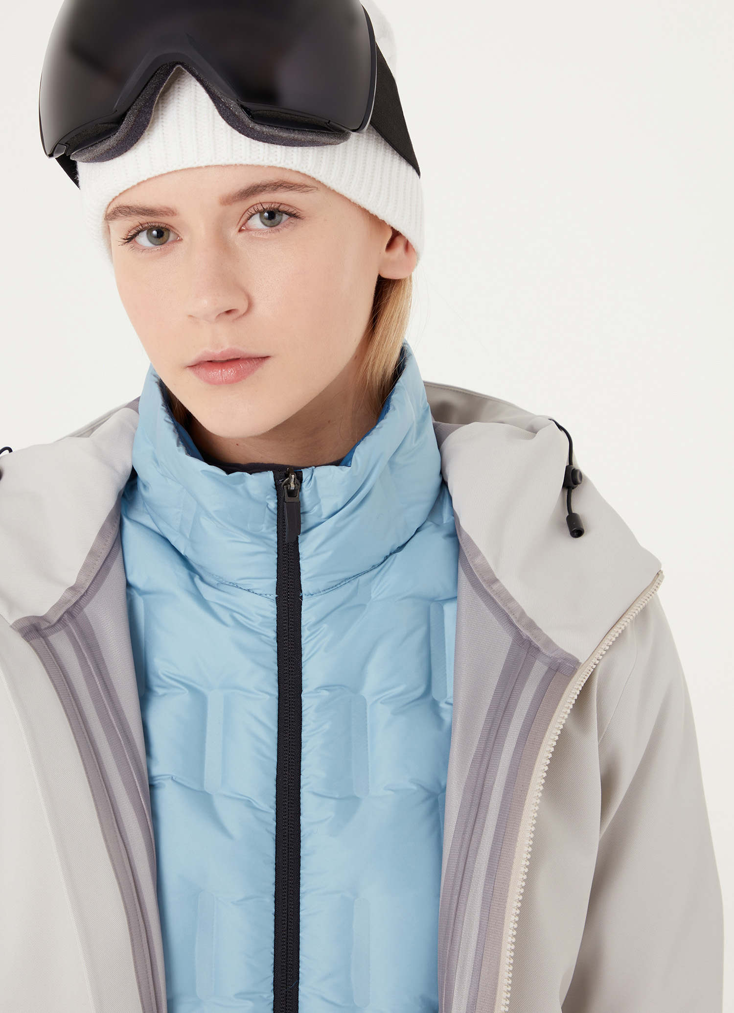 BLACK SIGNATURE patch pockets ski vest - Colmar